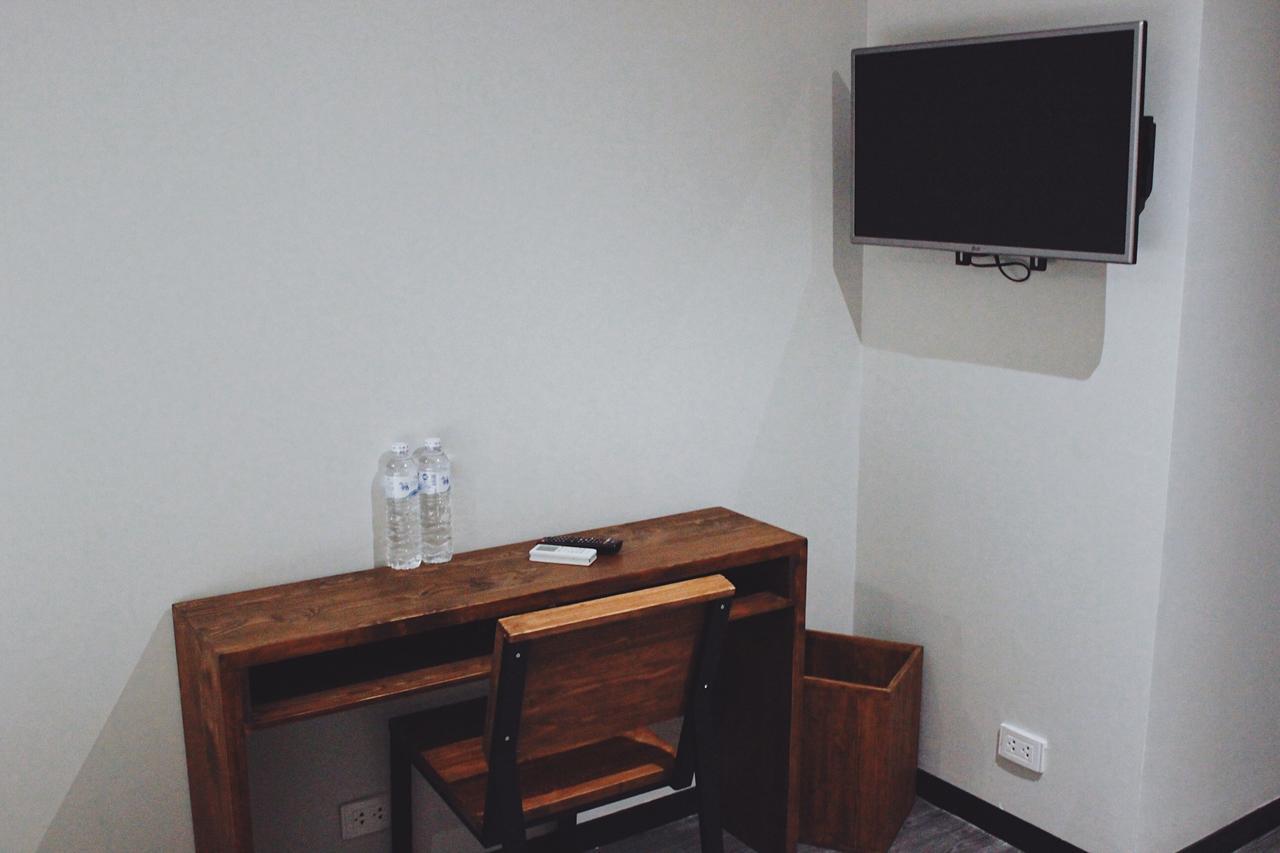 เฮนรี่ส์ โฮเทล แอนด์ แกสโตรผับ Hotel กรุงเทพมหานคร ภายนอก รูปภาพ